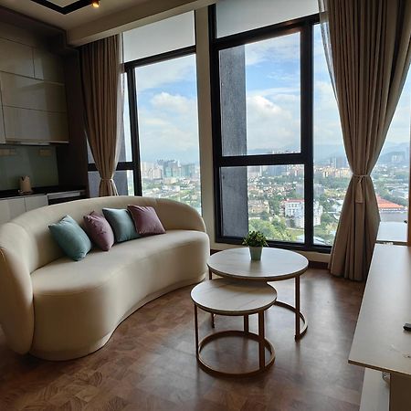 Expressionz Designer Suites Host By Aurora Premium Stay Kuala Lumpur Exteriér fotografie