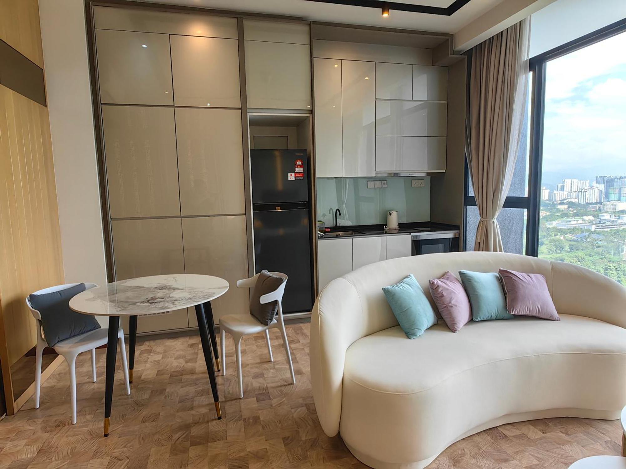 Expressionz Designer Suites Host By Aurora Premium Stay Kuala Lumpur Exteriér fotografie