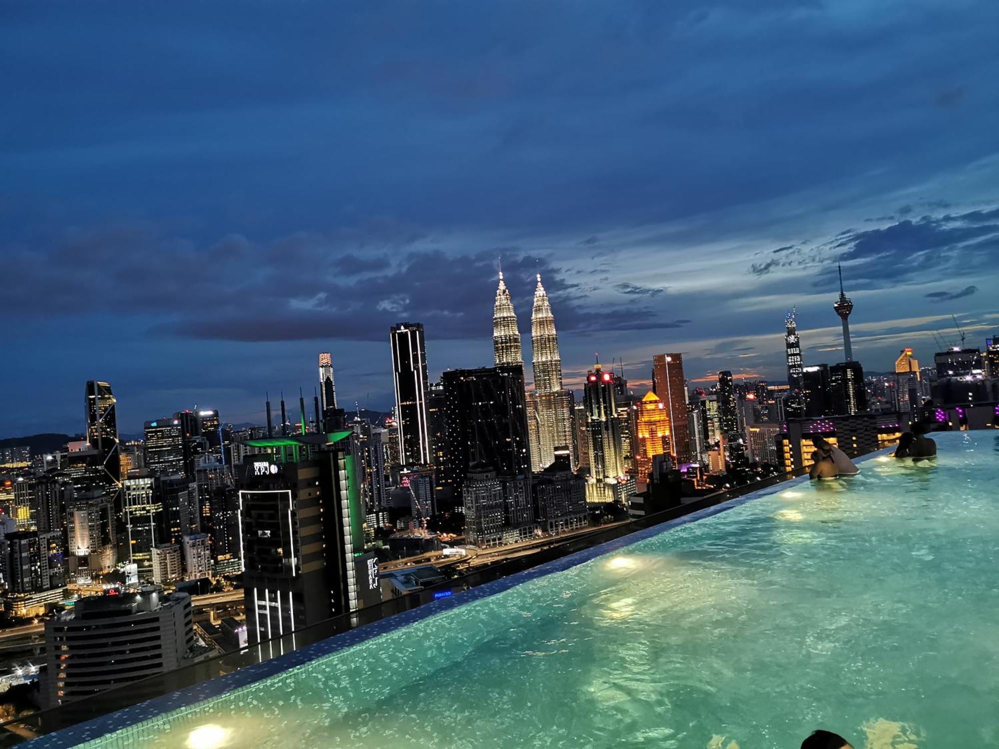 Expressionz Designer Suites Host By Aurora Premium Stay Kuala Lumpur Exteriér fotografie