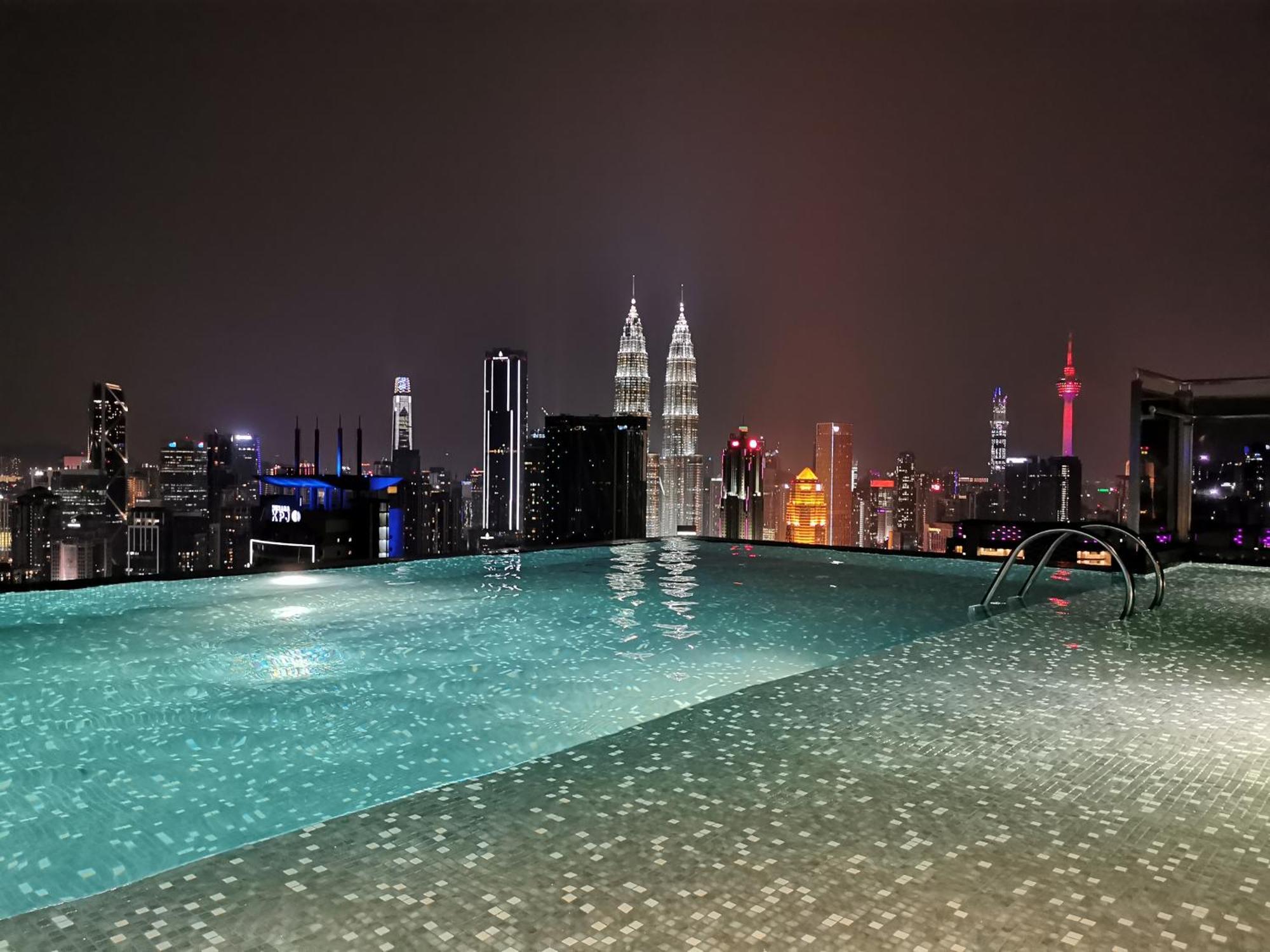 Expressionz Designer Suites Host By Aurora Premium Stay Kuala Lumpur Exteriér fotografie
